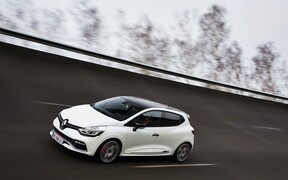 Renault RS