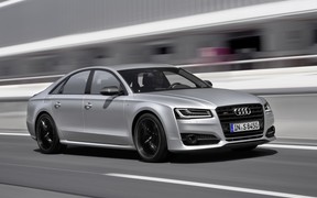 Audi S8 plus