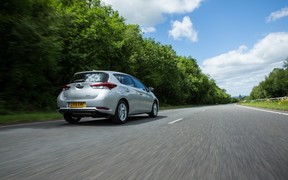 Toyota Auris 2015