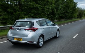 Toyota Auris 2015