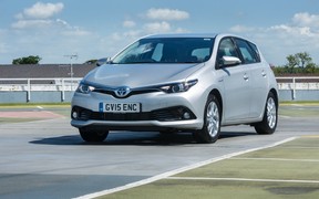 Toyota Auris 2015