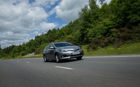 Toyota Auris 2015