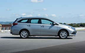 Toyota Auris 2015