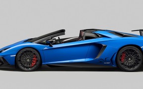 Lamborghini Aventador SV Roadster