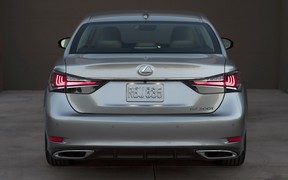 2016 Lexus GS 200t