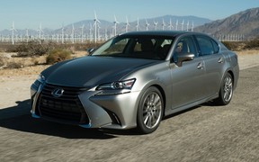 2016 Lexus GS 200t