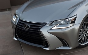 2016 Lexus GS 200t