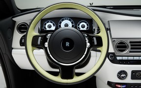 Rolls Royce Wraith Inspired by Fashion Rolls Royce Wraith Inspired by Fashion