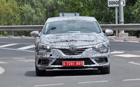 Renault Megane 2016 Spy