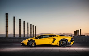 Lamborghini Aventador SV 