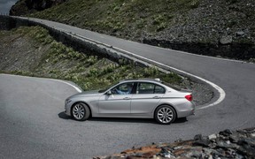 BMW 330e