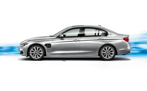 BMW 330e