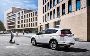 Toyota Rav4 Hybrid Toyota Rav4 Hybrid