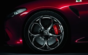 Alfa Romeo Giulia Quadrifoglio Alfa Romeo Giulia Quadrifoglio