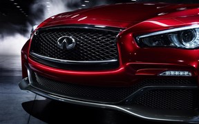 Infiniti Q50 Eau Rouge Infiniti Q50 Eau Rouge