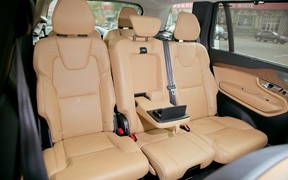 Volvo XC90 interior