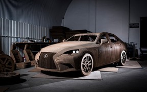 Картонный Lexus IS Картонный Lexus IS