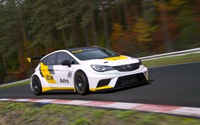 Opel Astra TCR