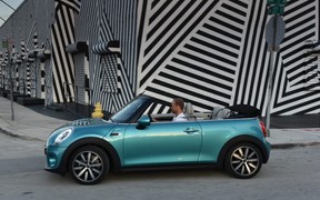 MINI Convertible