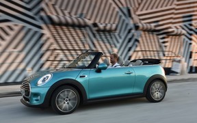 MINI Convertible