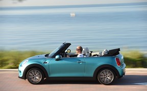 MINI Convertible