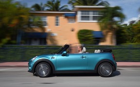 MINI Convertible