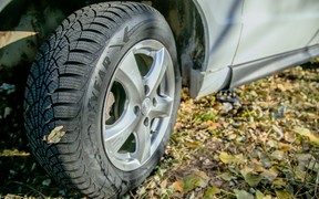 Goodyear UltraGrip 9 Goodyear UltraGrip 9