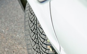 Goodyear UltraGrip 9 Goodyear UltraGrip 9