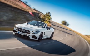 Mercedes-Benz SL Mercedes-Benz SL