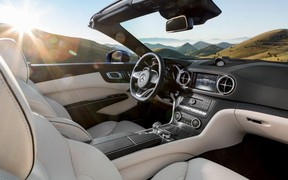 Mercedes-Benz SL Mercedes-Benz SL
