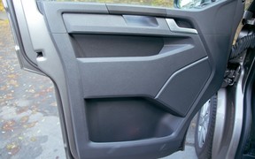 VW Caravelle_interior