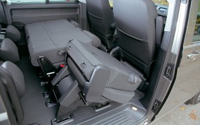 VW Caravelle_interior VW Caravelle_interior