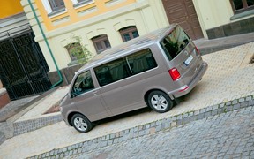 VW Caravelle_exterior