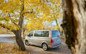 VW Caravelle_exterior