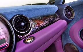 самый эксцентричный MINI во Вселенной самый эксцентричный MINI во Вселенной