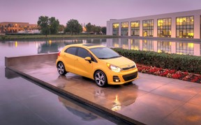 KIA Rio GT KIA Rio GT