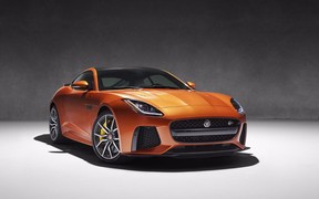 Jaguar F-Type SVR