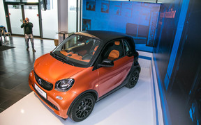 Mercedes_smart_press_smart