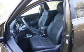 KIA Sportage_interior