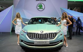 Skoda VisionS