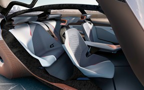 BMW Vision Next 100 BMW Vision Next 100