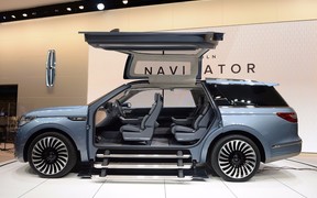 Lincoln Navigator Concept Lincoln Navigator Concept