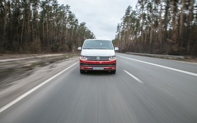 VW_Multivan_exterior