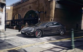 Porsche Panamera Ext