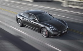 Porsche Panamera Ext