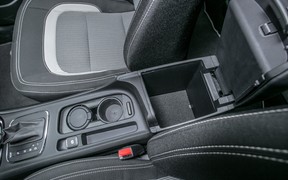 KIA_cee`d_interior