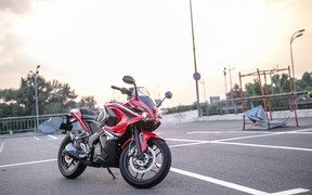 Bajaj_Pulsar_exterior