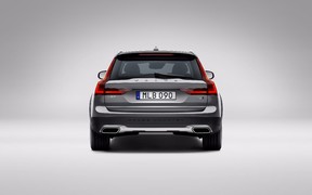 Volvo V90 Cross Country