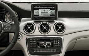 Mercedes-Benz CLA fl Mercedes-Benz CLA fl