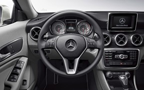 Mercedes-Benz CLA fl Mercedes-Benz CLA fl